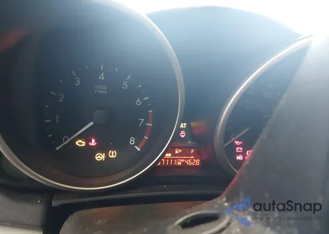 2010 Mazda 3 I Touring z USA, uszkodzony, nr VIN JM1BL1SF1A1258224